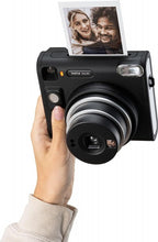 Įkelti vaizdą į galerijos rodinį, Momentinė Kamera - Fujifilm Instax Square SQ40, 440g, Momentinės Nuotraukos, Juoda