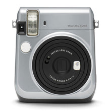 Įkelti vaizdą į galerijos rodinį, Fujifilm Instax Mini 70 (Silver) Michael Kors limited edition
